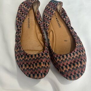 Lucky Brand Zigzag Patterned Flats